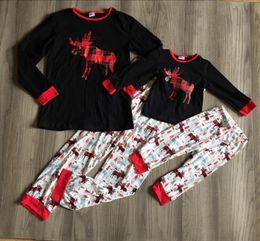 Girlymax fall/winter Christmas baby girls pajamas red black plaid mommy adult moose Gingham cotton children clothes kids wear LJ201111