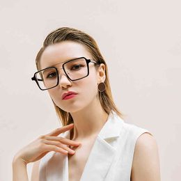 Sunglasses Shenzhen Glasses Factory Double Beam Women's Square Spectacle Frame Can Be Equipped with High Myopia