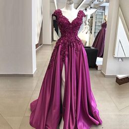 2021 Purple High side Slit Lace Evening Dresses v neck A Line Appliqued Beaded Satin Plus Size Prom Gowns Women Formal Party Gowns