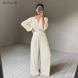 Mnealways18 Beige Pleated Wide Leg Pants Women'S Pants Fashion Casual Loose Trousers Office Lady Elegant Long Palazzo Pants 201119