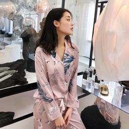 Women Spring Crane Printing Pyjamas Long Sleeve Satin Sexy Pijama Mujer Imitation Silk Pyjamas Pink Casual Home Clothing 3 Set 210203