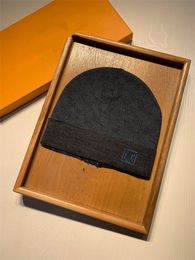 2022 Classic Designer Winter Beanie Men And Women Fashion Design Knitted Caps Autumn Wool Hat Letter Jacquard Unisex Warm Skull Ca2800