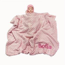 Name Personalised Newborn Baby Blanket Swaddling Baby Gift Bedding Set Swaddle Berber Bubble Toddler Crib Bed Stroller Blanket LJ201014