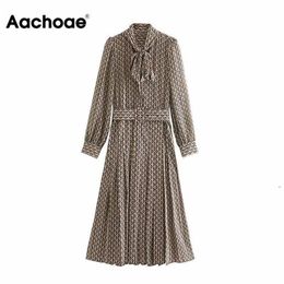 Aachoae Women Elegant Long Dress with Belt Chain Print Bow Tie Neck Office Lady Shirt Dress Long Sleeve Pleated Dress Vestidos LJ200820