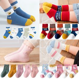 5Pair/Lot Childrens Socks Autumn Winter Sock Cartoon Letters Girls Short Floor Stockings Kids Boy 20220224 H1