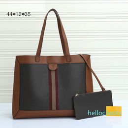 Retro Female Bags 2022 One-Shoulder Messenger Handbag Large-Capacity Presbyopia Large Printing Shopping Bag 2-piece set