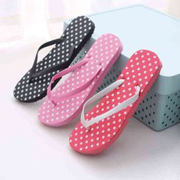 Polka Dot Slippers Women's Striped Flip Flops 2022 Summer Ladies Beach Flat Slides Female Leisure Travel Shoes zapatos de mujer Y220221