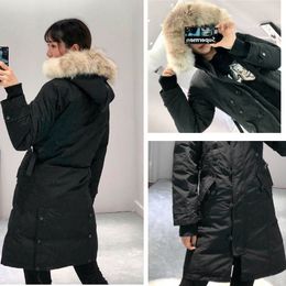 Winter down jackets hoodie real wolf fur Holder women's jacket zipper Windproof and waterproof coat warm coats women outdoor parka