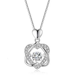 -Beating Heart S925 Sterling Silber Halskette Frauen Mode Einfache Liebe Anhänger mit Diamant-Schlüsselbeinkette