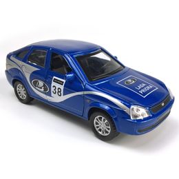 Lada Priora 1:32 Scale Alloy Cars Pull Back Diecast Model Vehicle Toy with sound light Collection Gift toy Boys Kids LJ200930