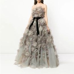 Party Dresses Strapless Gray Tulle Ball Gown Dress Lace-Up Hand Made 3D Flowers Lush Elegant Wedding Chic Bridal