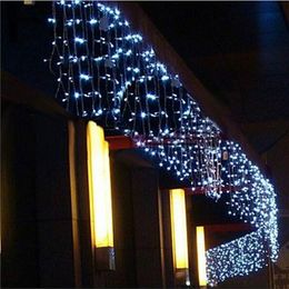 Hot Curtain Icicle String Light 110V 220V Led Christmas Garland 96 LED Lights Party Garden Stage Decorativo per esterni 5m di larghezza