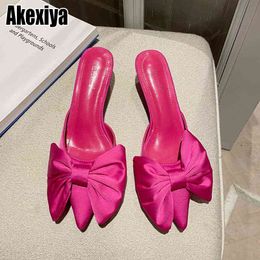 Slippers Women Thin Low Heels Black Rose Red Shoes Pointed Toe Big Bow Design Slip on Summer Beach Elegant Bc3793 220304