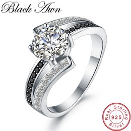 nouveau 3.9g Classic 925 Sterling Silver Jewelry Row Black&White Stone Wedding Rings for Women Femme Bague C334 Y200321