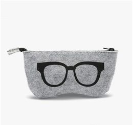 2022 latest zipper glasses bag sunglasses box portable compressed felt bag protector storage bag without zipper 18.5 * 9cm