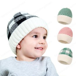 New 8 Colours INS Baby Kids Boys Girls Beanies Christmas Winter Crochet Hats Quality Children Plaid Newborn Caps for 0-3 Years