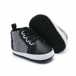 Yenidoğan Bebek Ayakkabı Erkek Kız Kalp Yıldız Desen İlk Walkers Çocuk Toddlers Lace Up Pu Sneakers 0-18 Ay
