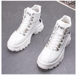 Punk Thick Bottom Men Casual Shoes Designer Luxury Sneakers Fashion Breathable Cushio High Tops Web Celebrity Ankle Boots