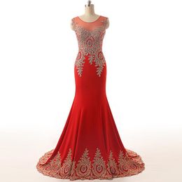2021 Red Mermaid Formal Evening Dresses Gold Lace Appliques Sheer Neck Sleeveless Court Train Plus Size Prom Party Gown