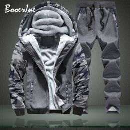 Winter Tracksuits Men Set Thick Fleece Hoodies+Pants Suit Zipper Hooded Sweatshirt Sportswear Set Male Hoodie Sporting Suits 211222