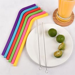 8pcs/lot Food Grade Silicone Drinking Straws Reusable Silicone Bent Straws Set with Two Brushes Recycling Silicone Cocktail Straws GGE2124