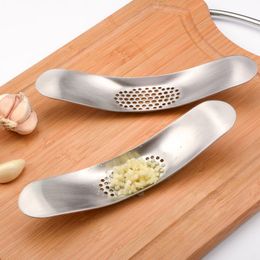 New Design Stainless Steel Garlic Press Grinding Slicer Mincer Metal Multi Ginger Crusher Chopper Cutter Kitchen Accessories SN3421