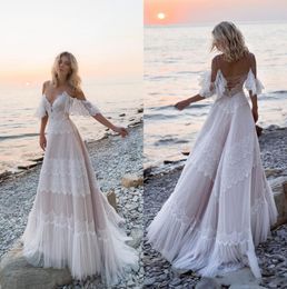 Bohemian Beach Renda A Line Vestidos de Noiva Alças finas Tule Applique Sweep Train Vestido de Noiva Boho Vestidos de Noiva robe de mari￩e