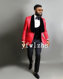 Handsome Embossing Groomsmen Shawl Lapel Groom Tuxedos Men Suits Wedding/Prom/Dinner Best Man Blazer(Jacket+Pants+Tie+Vest) W597