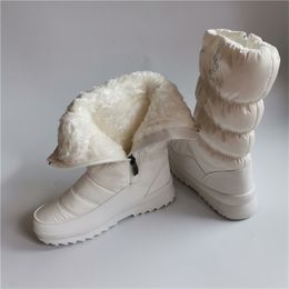 Winter Women Snow Flats Fur Plush Boot Round Toe Mid-calf Boots Warm Platforms Casual Black White Shoes Woman Y20091 60 s