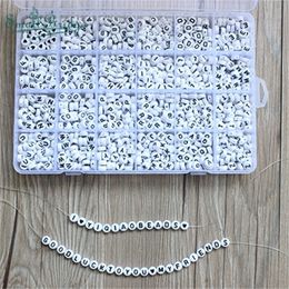 1200pcs Cube Acrylic Beads Letter for Kid Diy Necklace Bracelets Beaded Material Plastic Alphabet Beads set of box Y200730