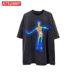 ATSUNNY Hip-Hop Summer Streetwear Oversized Retro Men T-shirt Distorted Portrait Printing Short-Sleeved Alien T-shirt G1229