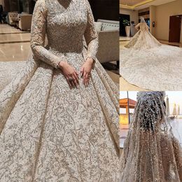 Saudi Arabia Full Beading Ball Gown Wedding Dress High Neck Long Sleeve Luxury Lace Sequins Appliques Bridal Gowns Crystal Bride robes de mariée
