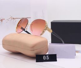 luxury- Pearl Womens Designer Sunglasses Brand Woman Sunglasses Beach Glasses UV400 Model 05 8 Color Highly Quality with Box