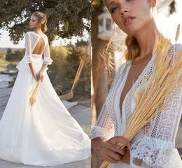 Beach Lace Wedding Dresses vestido de novia Lace Long Sleeves Chiffon Bride Gowns V-neck Backless Beach Wedding Party Gowns