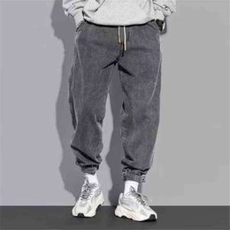Casual Men Jeans Outdoor Fashion Loose Harem Pants Elastic Waist Male Washed Denim Jeans Plus Size G0104