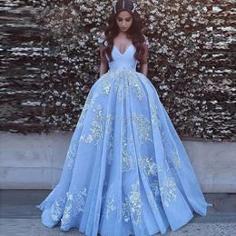 Elegant Off The Shoulder Ball Gown Satin Prom Dresses Robe De Soiree Lace Appliques V Neck Long Formal Evening Gowns Quinceanera Dress