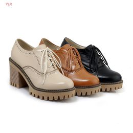 heeled brogues australia