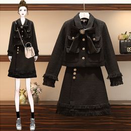 L-4XL Plus Size Wool Tweed Set Suit Winter Women's Golden Buttons Diamonds Bowknot Short Jacket Coat+Tassels Mini Skirt Set 201027