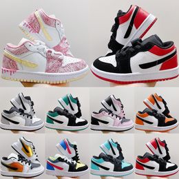 1 1s Low TD Kids Basketball Shoes Babys Light Smoke Grey Ice Cream Mystic Green Shattered Backboard Black Toe Outddor Children Sneakers Size 24-35