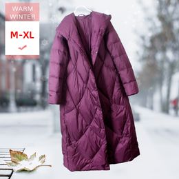 New Fashion Long White Duck Down Jacket With Hood Female Ultral Light Casual Soft Warm Coat Windproof Larger Size Good Quanlity 201023