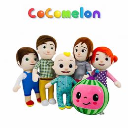 -Cocomelon enchido brinquedos de pelúcia bonecas macias dos desenhos animados anime dormitório melancia brinquedo de pelúcia jj família educacional crianças presentes plum