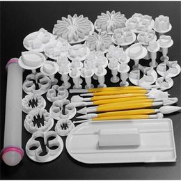 New 46Pcs/set Fondant Cake Decorating Sugarcraft Plunger Cutter Tools Mould Cookies full set Mould 201023