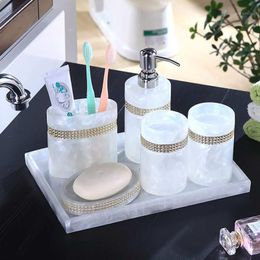 Creative Bath Set Or Only Bathroom Accessories Tissue Box With Crystal Emulsion Bottle Decoration Wedding Gifts1