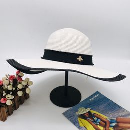 luxury- Little Bee Beach Hat Summer Fashion Street Hats for Woman Adjustable Caps Womens White Black Cap Highly Quality
