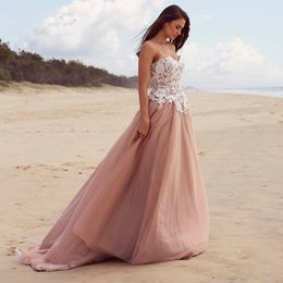 Sweetheart Strapless Champagne And White Beach Wedding Dresses Sweep Train Appliques Lace Custom Made Boho Country Plus Size Bridal Gowns