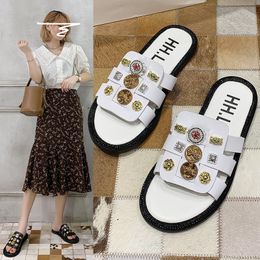 Summer Women Slippers 2020 Crystal Studded Flat Sandals Platform Peep Toe Flip Flops Fashion Punk Outdoor Ladies women Shoes X1020