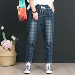 Autumn New Arts Style Women Elastic Waist Loose Cotton Denim Harem Pants Vintage Plaid Casual Jeans Plus Size High Quality D556 201223