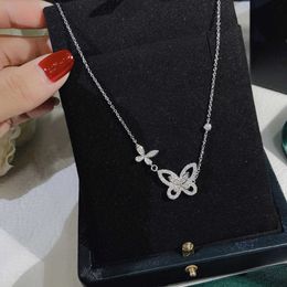 Fashion Sweetness S925 Silver Butterfly Necklace Women Elegant Temperament Moissanite Shining Popular Brand Jewellery Luxurious 9931