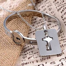 2pcs Couples Jewelry Set Bracelet Love Heart Lock Bangle Necklace Women Men Couple Key Valentine Gift