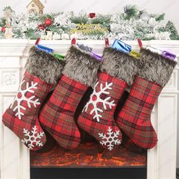 Christmas Checkered Plush Socks Ornaments Christmas Ornaments Party Decoration Christmas Socks Bags Xmas Gifts Bag Free shipping